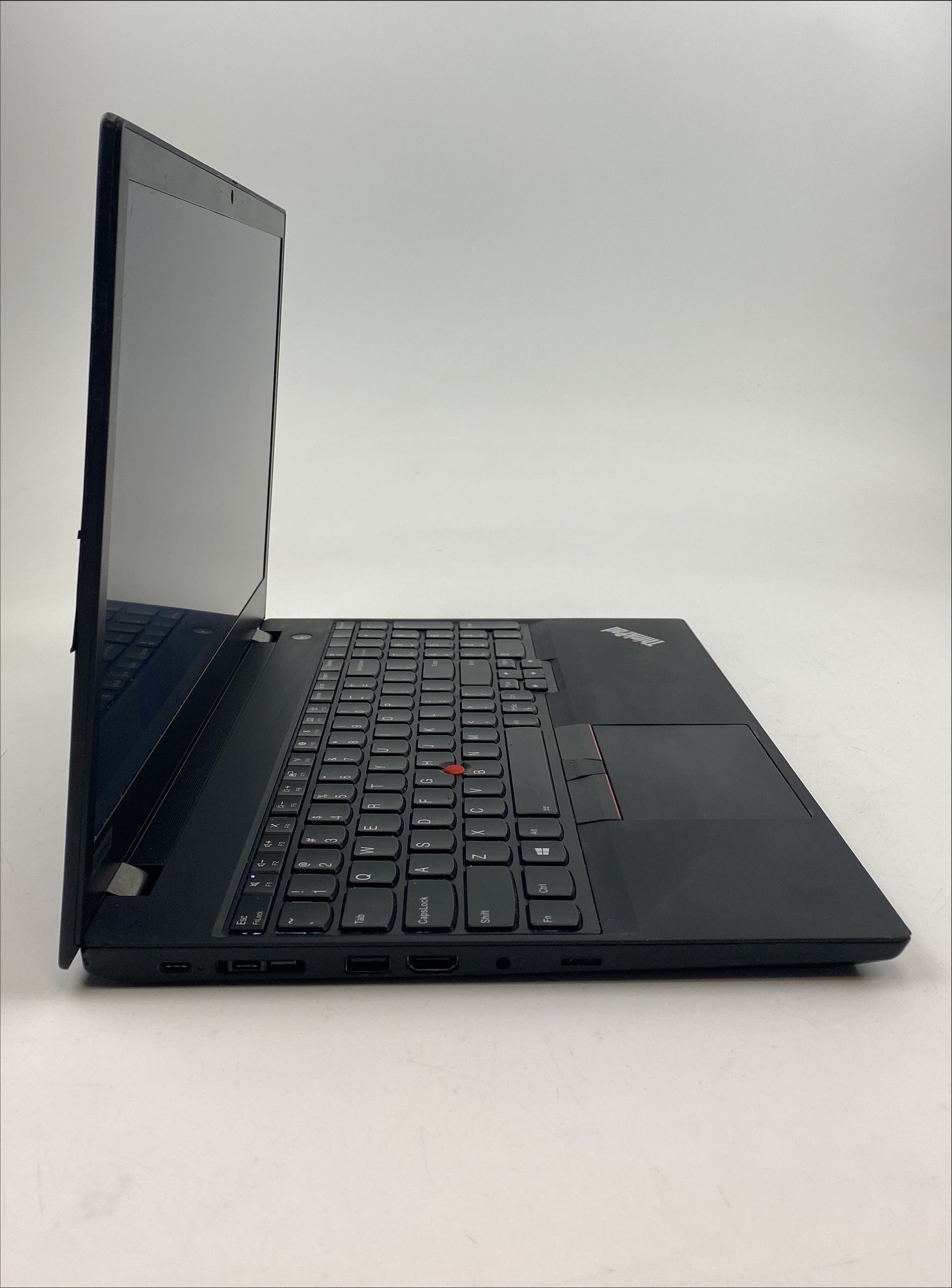 ThinkPad P53s Core i7 8th Gen 1.90GHz 8665U 1.9 GHz 32GB 256GB SSD B
