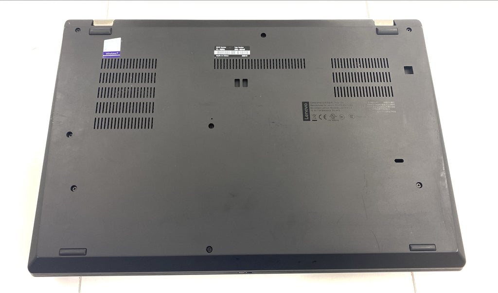 ThinkPad P53s Core i7 8th Gen 1.90GHz 8665U 1.9 GHz 32GB 256GB SSD B