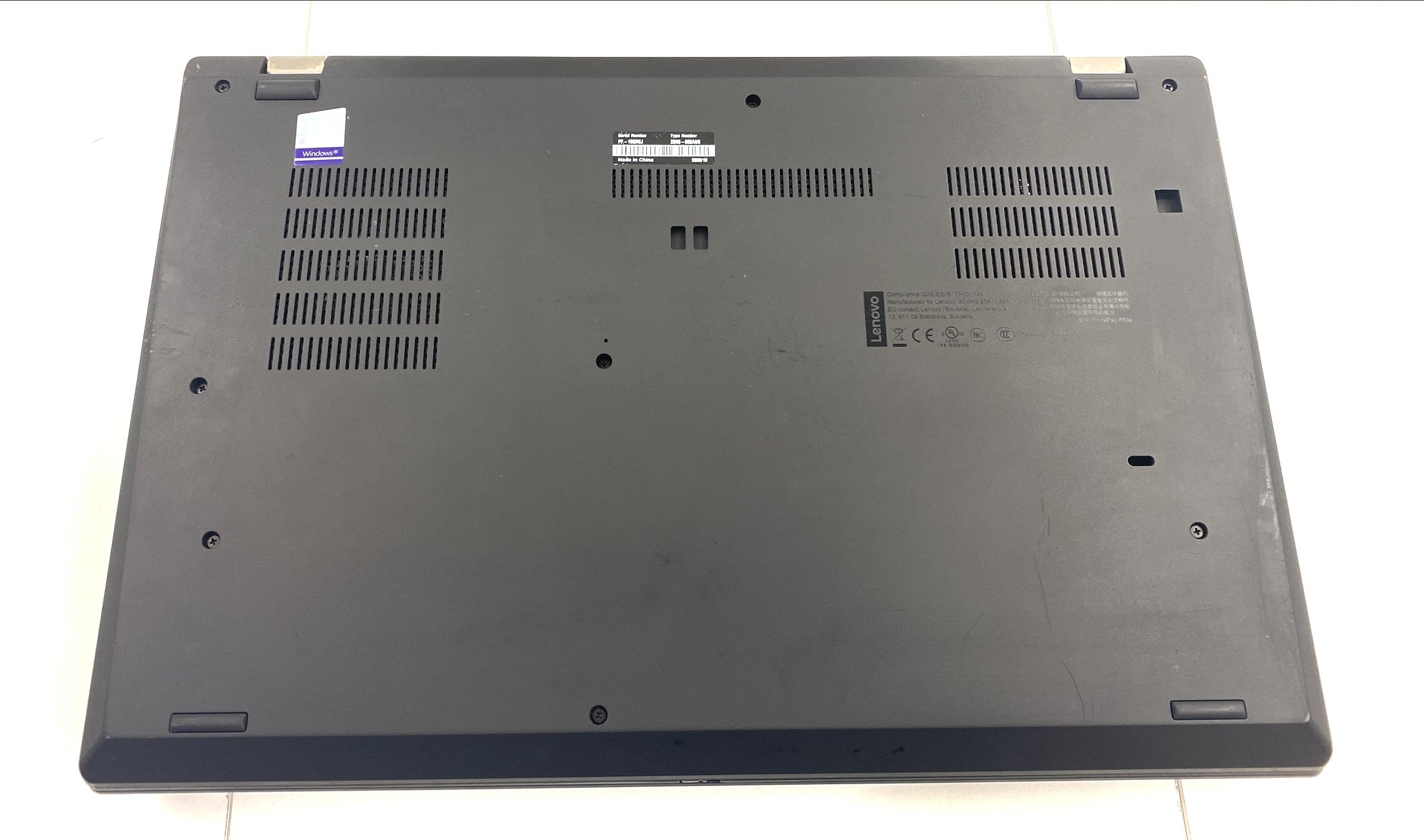 ThinkPad P53s Core i7 8th Gen 1.90GHz 8665U 1.9 GHz 32GB 256GB SSD B