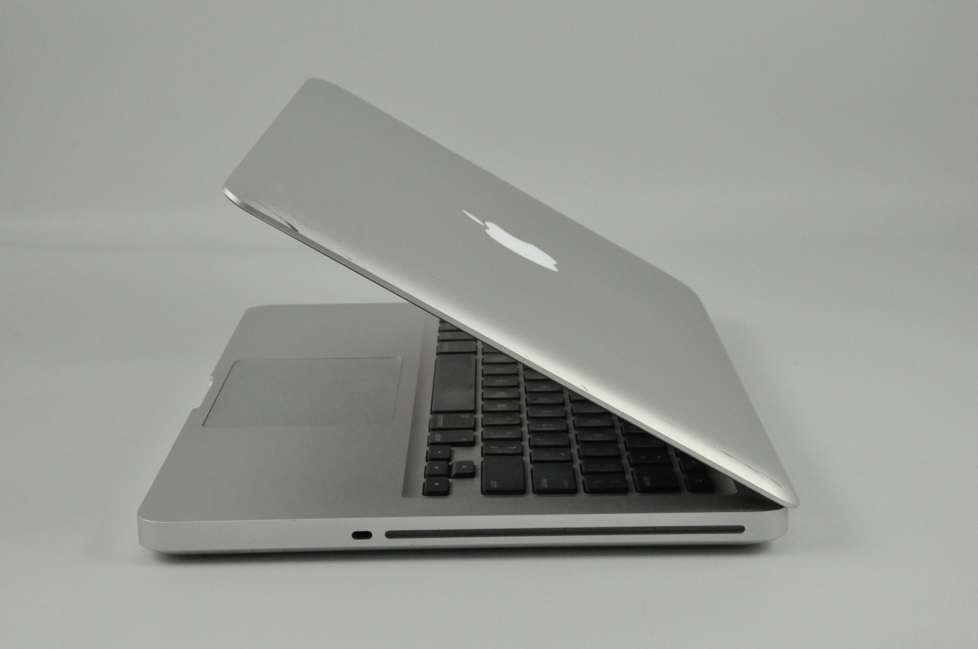 2012 Apple Macbook Pro A1278 13.3” Core i5 2.5GHz 4GB RAM 500GB